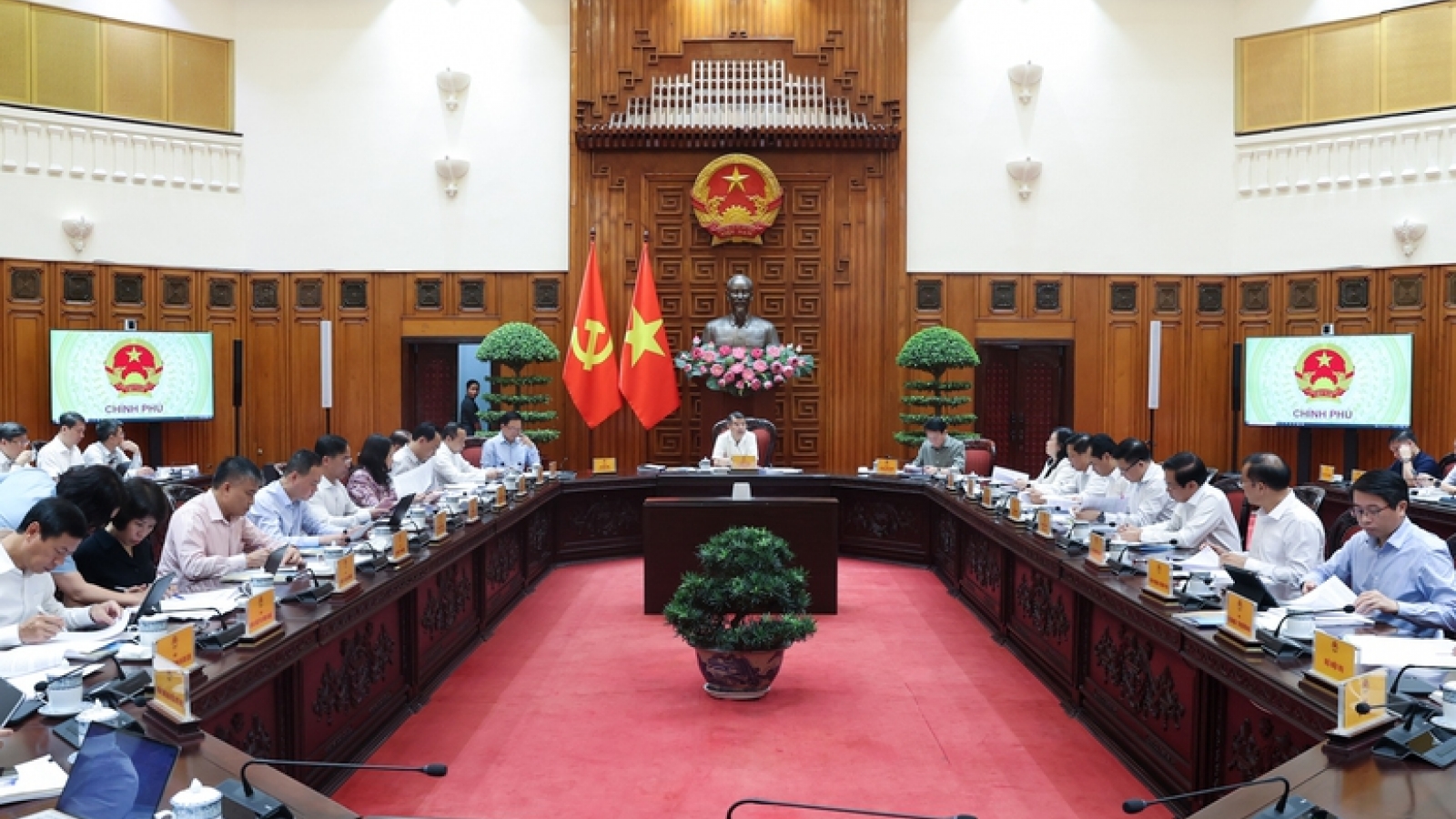 Thủ tướng: Khẩn trương ban hành Khung kiến trúc dữ liệu, quản lý dữ liệu